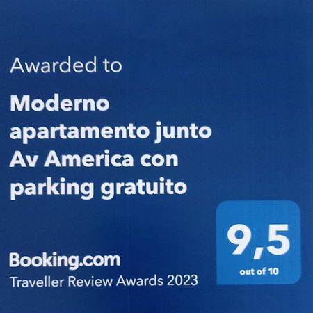 Estudio Con Parking Privado Appartement Madrid Buitenkant foto