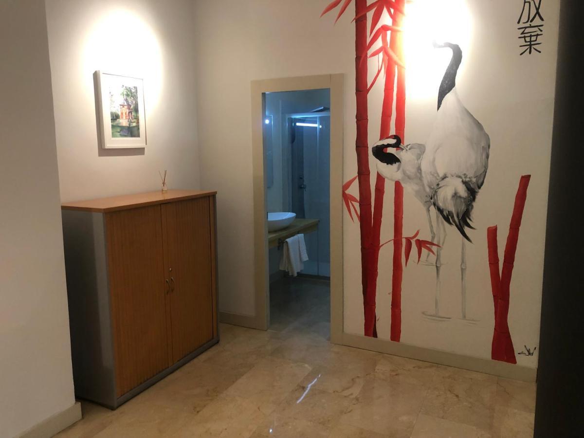 Estudio Con Parking Privado Appartement Madrid Buitenkant foto