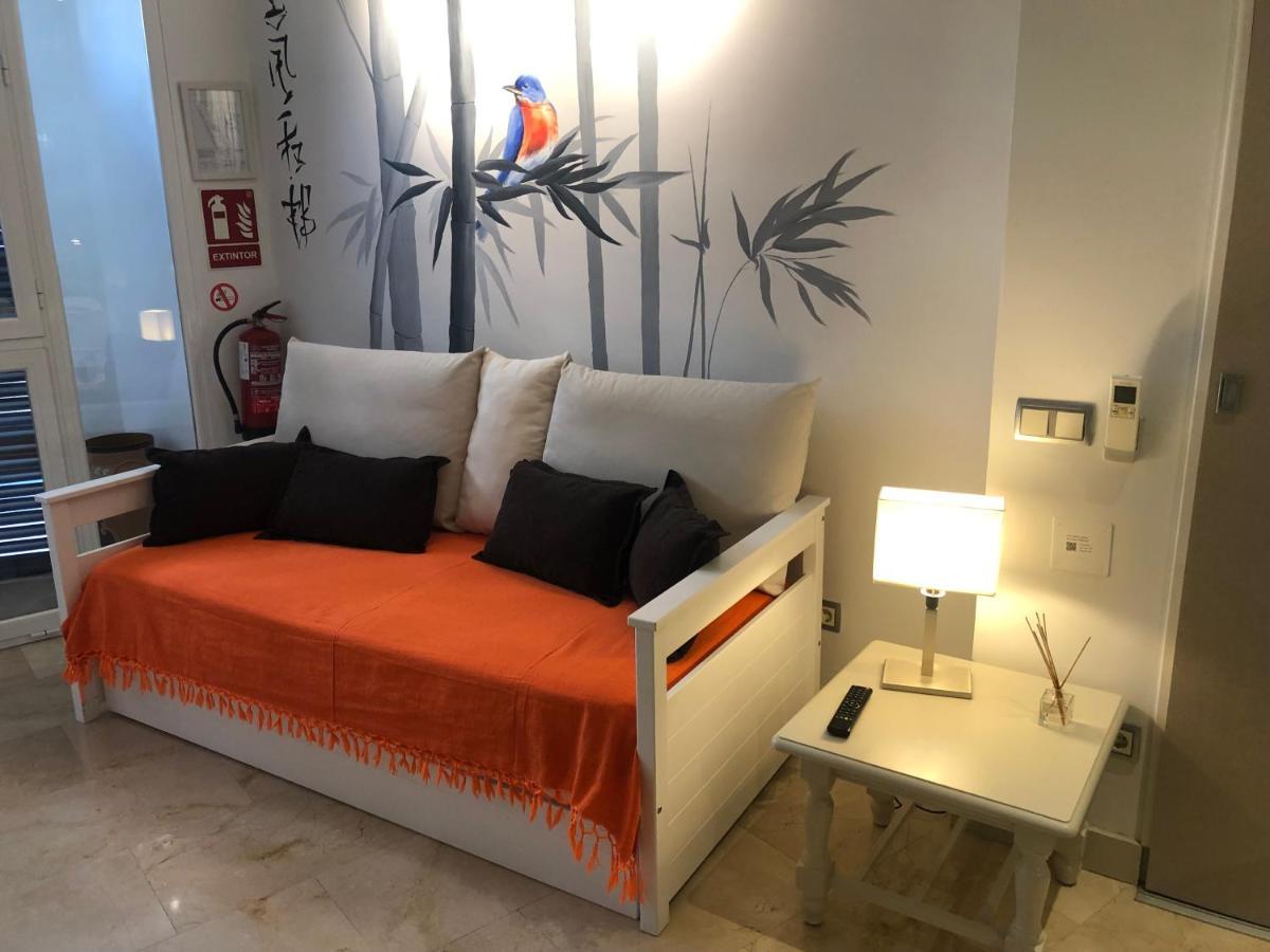 Estudio Con Parking Privado Appartement Madrid Buitenkant foto
