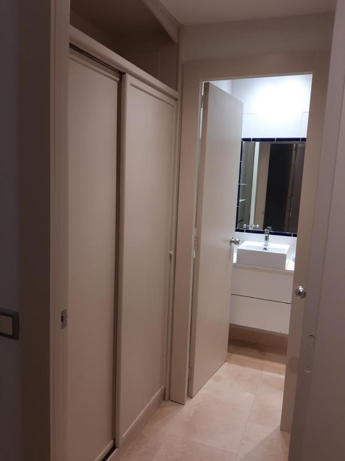 Estudio Con Parking Privado Appartement Madrid Buitenkant foto