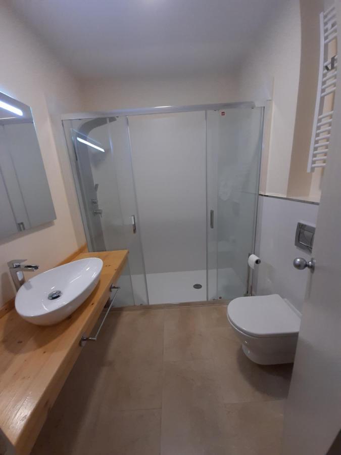 Estudio Con Parking Privado Appartement Madrid Buitenkant foto